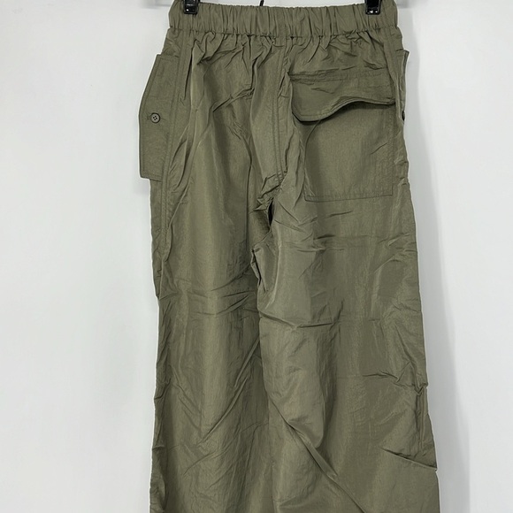 Luxe to kill NWT women’s parachute pants 2 - Picture 6 of 9